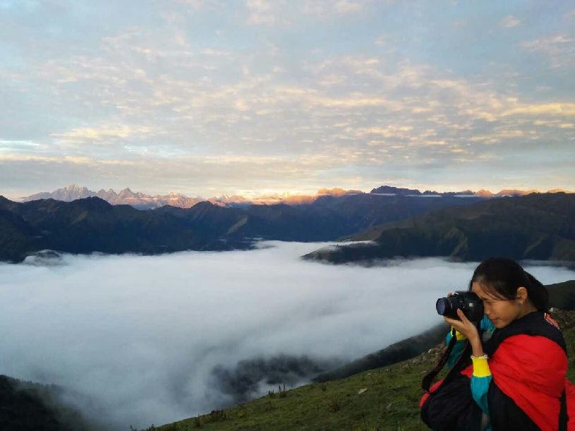 中国】达瓦更扎看云海pg电子中国【大美(图3) 中国】达瓦更扎看云海pg电子中国【大美(图3)